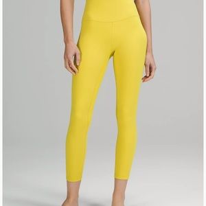 Size 4 Align legging in soleil 25”